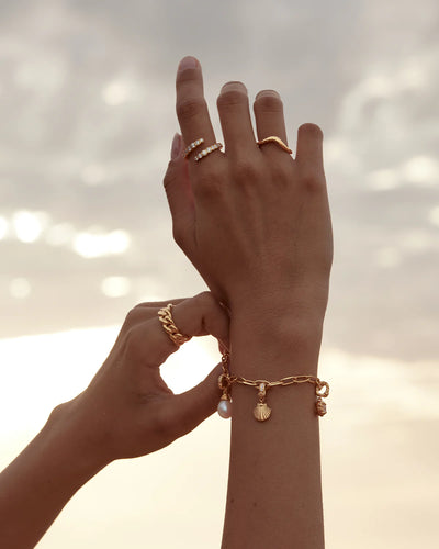 By Charlotte Flow of Life Ring, Gold
