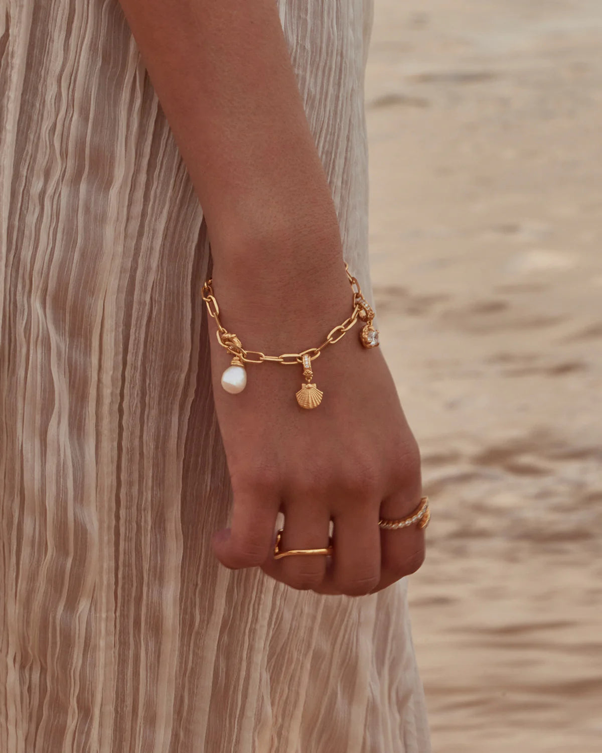 By Charlotte Flow of Life Ring, Gold