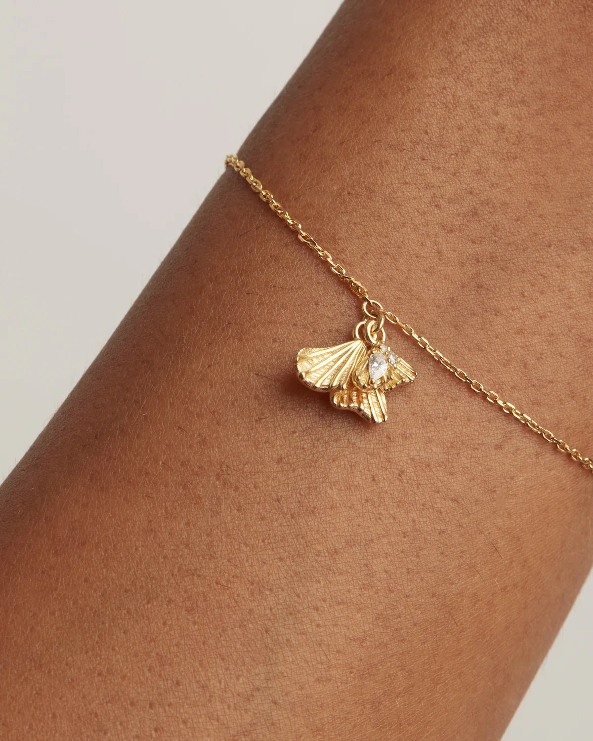 By Charlotte Ocean Whisper Bracelet, Gold