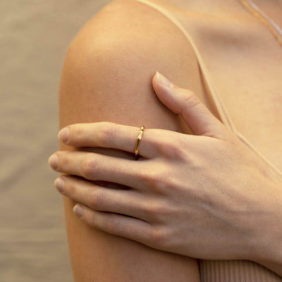 Linda Tahija Organica Thin Ring, Gold